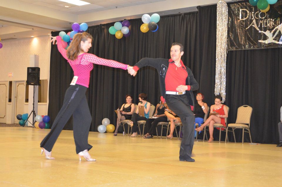 Disco America 2012 - JJ - Erik  Lisa Schaupp