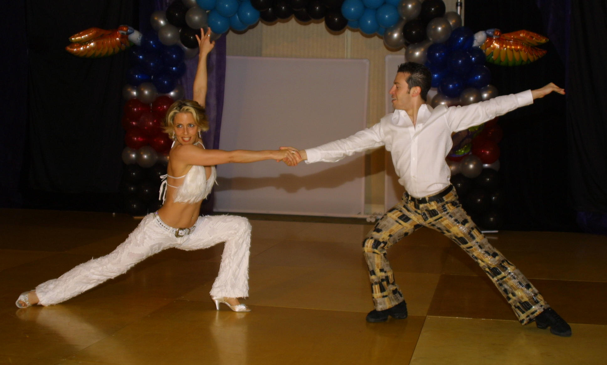 disco 2003 sat late 108